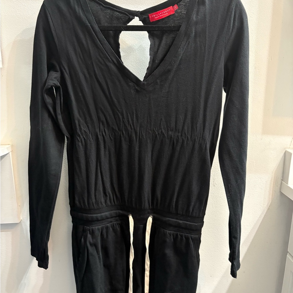 n:PHILANTHROPY V-neck Black Long Sleeve Romper